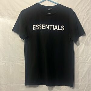 Men’s large black essentials fear of God t shirt